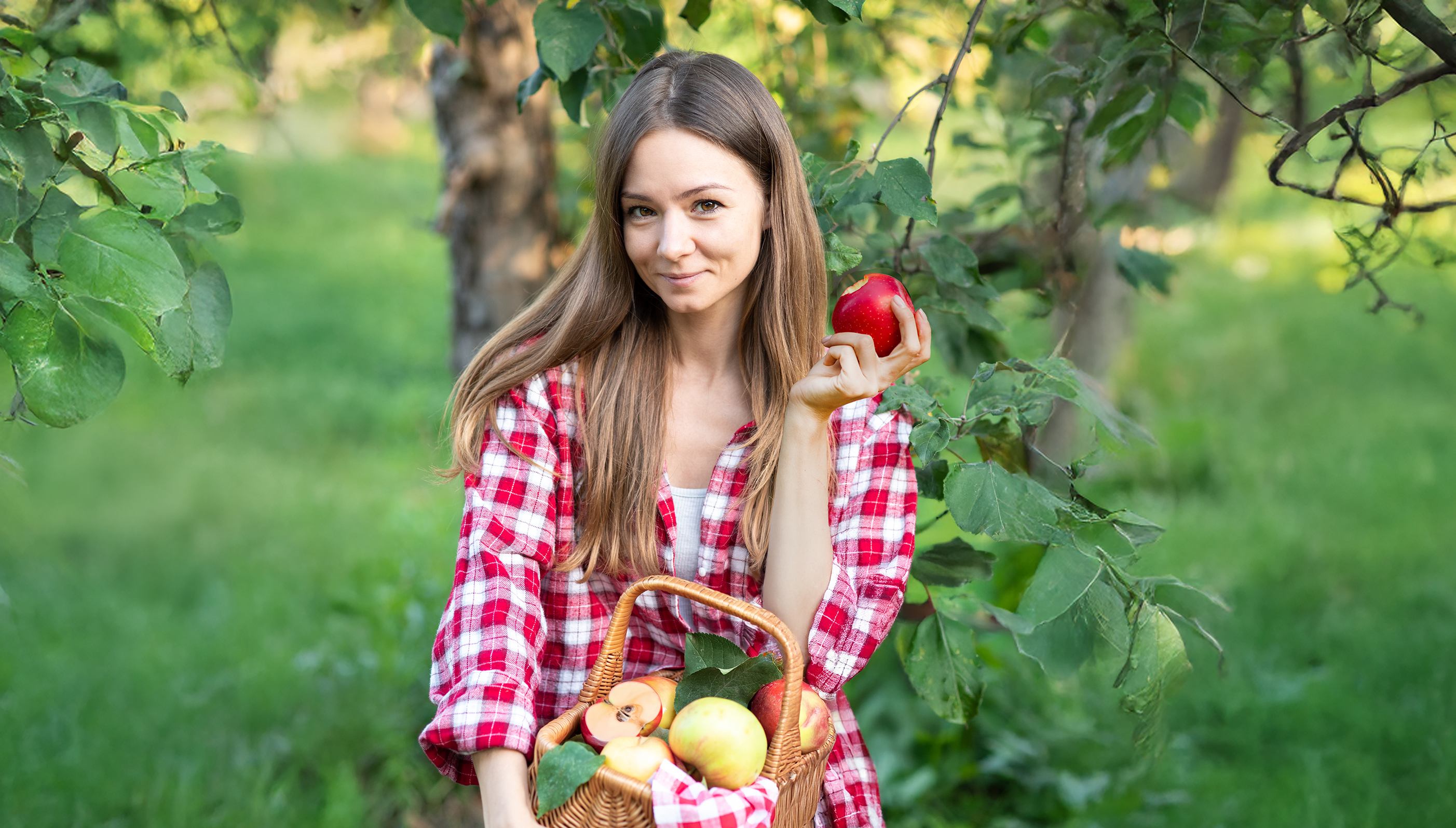 Fiber: You’d Have to Eat HOW Many Apples?!